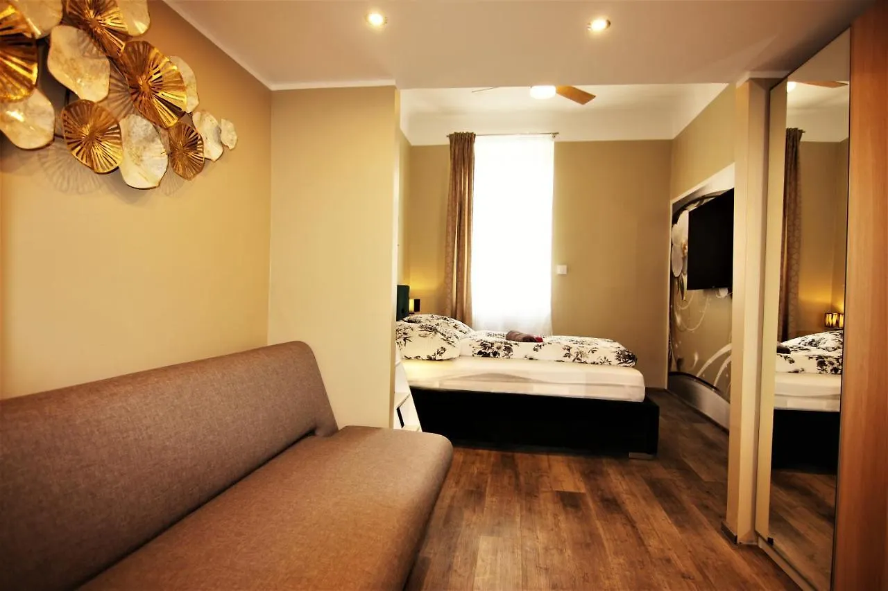 Boutique Apartments Vienna - Design 5 Austria